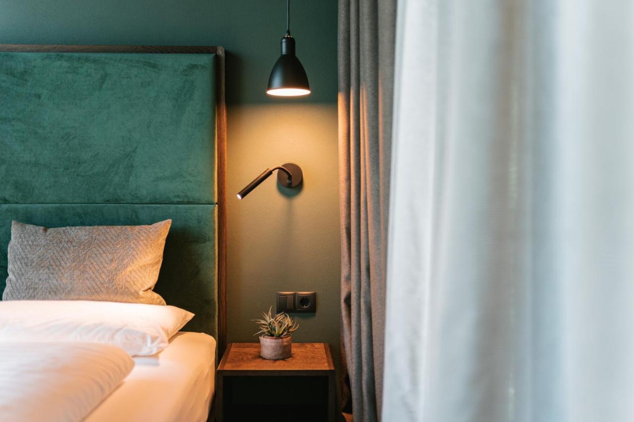 Floris Green Suites By Parc Hotel Florian Seis am Schlern Exteriör bild