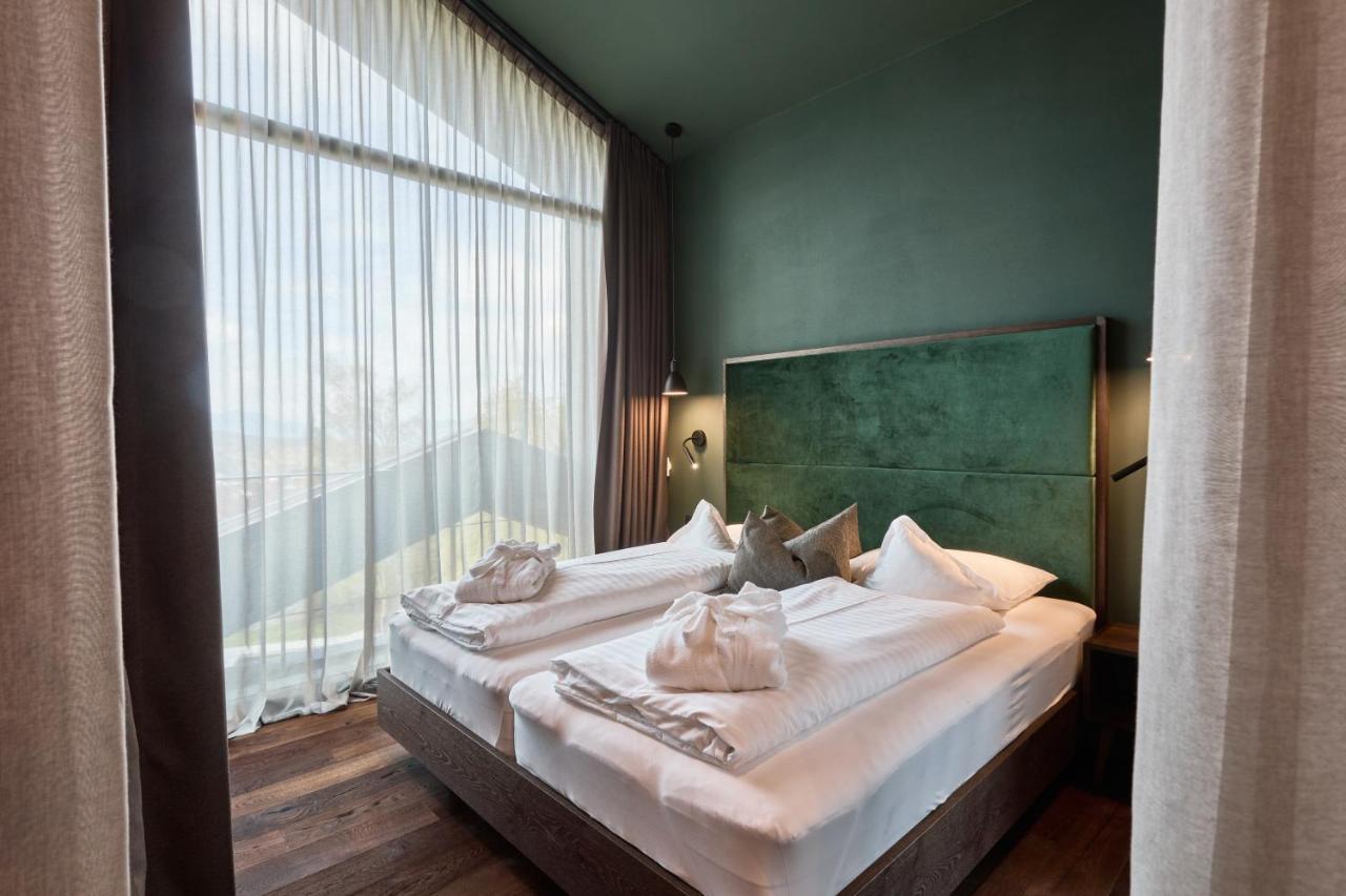 Floris Green Suites By Parc Hotel Florian Seis am Schlern Exteriör bild